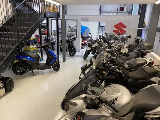 motoworks-gallery4.jpg